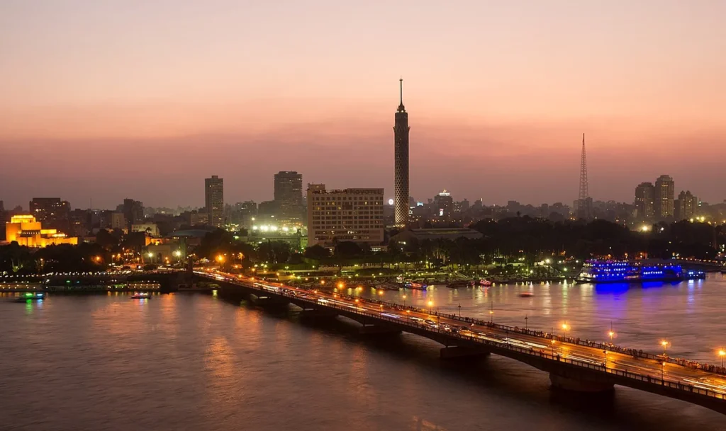 القاهرة