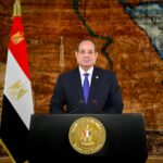 الرئيس السيسي يوجه برفع درجة الاستعداد في منشآت ومواقع هيئة قناة السويس