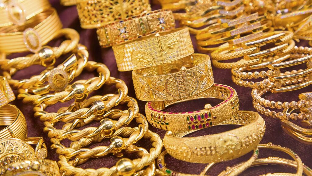 انخفاض أسعار الذهب اليوم في مصر.. عيار 21 يسجل 5400 جنيه أسعار الذهب