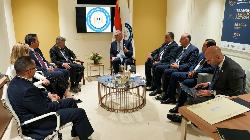 وزير البترول يبحث تعزيز الشراكات العالمية في أديبك 2025 لزيادة استكشاف الغاز في مصر
