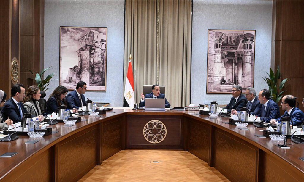 اجتماع رئيس الوزاء لمتابعة مستجدات مشروع إعادة إحياء منطقة نزلة السمان كمقصد سياحي