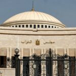 حزب حماة الوطن يدرس مشروع قانون الضريبة العقارية ويقترح تعديلات جوهرية