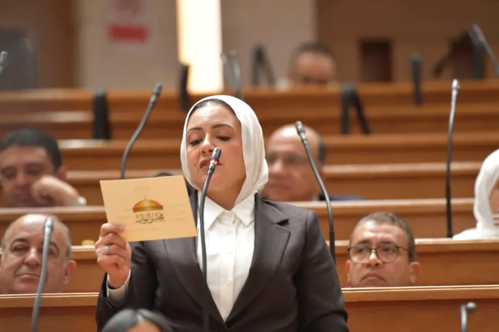 “برلمانية” تطالب بتقنين أوضاع العاملين بنظام “اليومين” بوزارة الشباب والرياضة النائبة ريهام عبد النبي