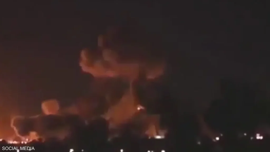 باكستان تعلن “حرباً مفتوحة” على أفغانستان بعد تبادل الضربات الحدودية قصف باكستاني على كابول