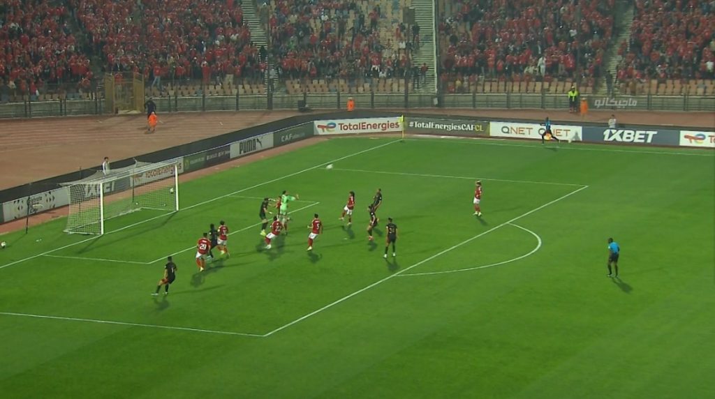 الشوط الأول، الأهلي والجيش الملكي يتعادلان سلبيًا في دوري أبطال أفريقيا الأهلي والجيش الملكي