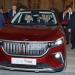 خلال زيارته لمصر.. أردوغان يهدي الرئيس السيسي سيارة كهربائية