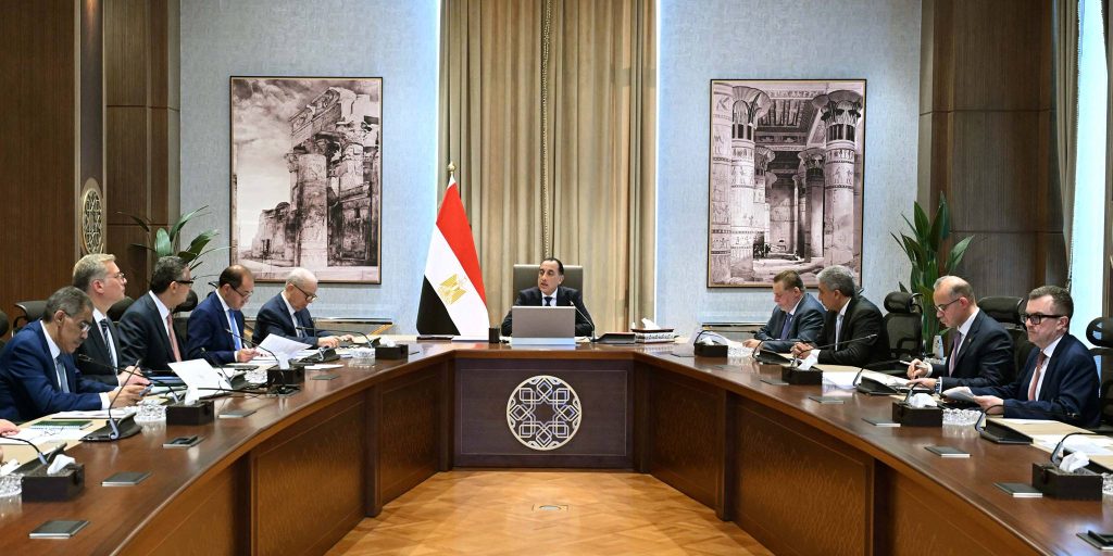 مدبولي: مصر تدين الاعتداءات الإيرانية على دول الخليج وتؤكد تضامنها الكامل مع الدول العربية