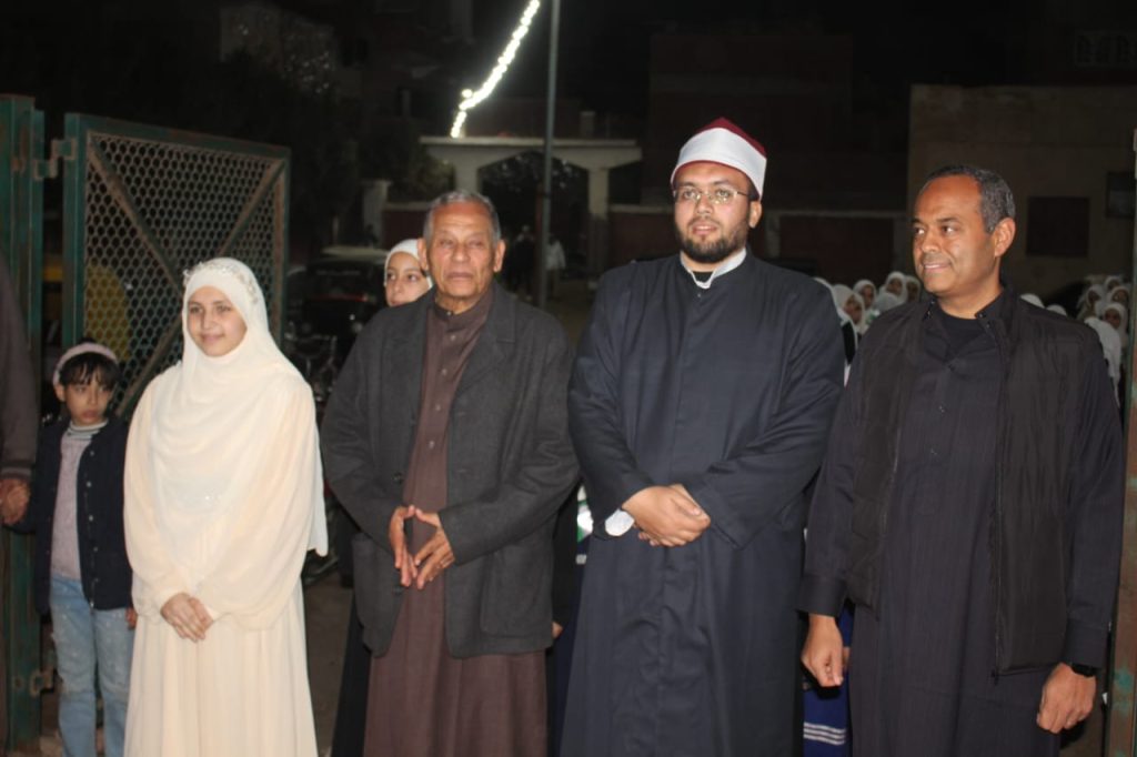 محمد أنور السادات يشارك في تكريم حفظة القرآن الكريم بمشروع “الألف مُجاز” في نسخته