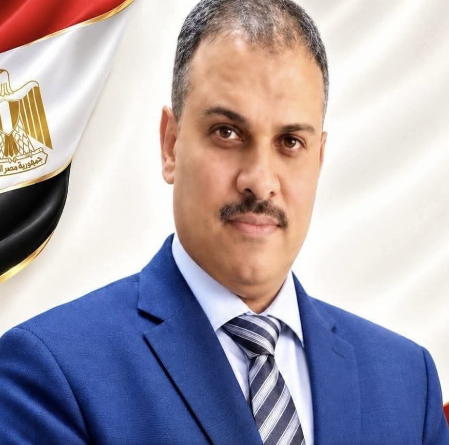 خبرات إدارية وخطط للتطوير.. الدكتور أيمن علي عبدالواحد مديرًا عامًا لإدارة بولاق الدكرور التعليمية